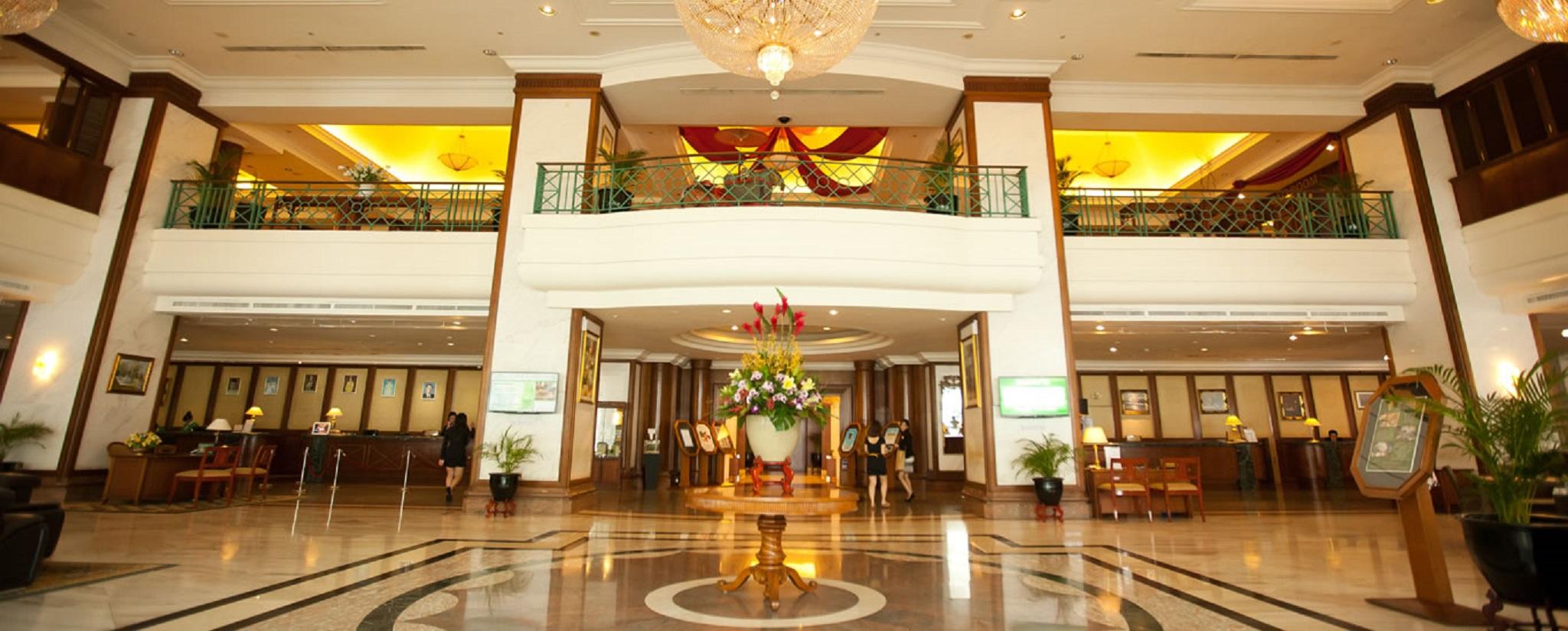 فندق إيفرغرين لوريل بينانغ جورج تاون المظهر الخارجي الصورة The lobby of the hotel
